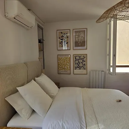 Gasthof La Maison De Jules - Centre Pieton 3*