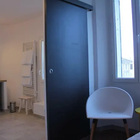 La Maison De Jules - Centre Pieton Maison d'hôtes