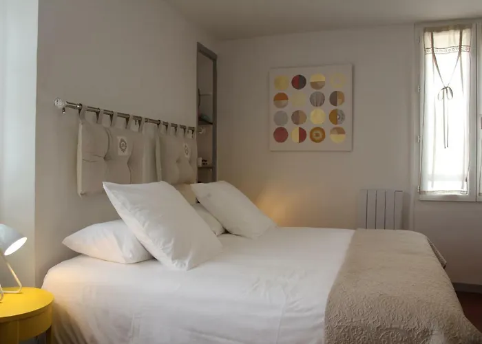 La Maison De Jules - Centre Pieton Guest house